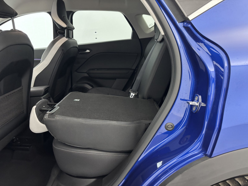 Renault Captur TCe 140 21 Intens 5p 2022 - photo n°11 Renault Captur TCe 140 21 Intens 5p  occasion à SAINT-GREGOIRE - photo n°11