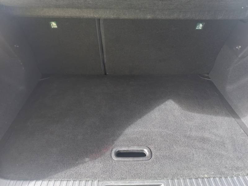 Renault Captur TCe 140 - 21 Intens 2023 - photo n°14 Renault Captur TCe 140 - 21 Intens  occasion à Castelnau-d'Estrétefonds - photo n°14