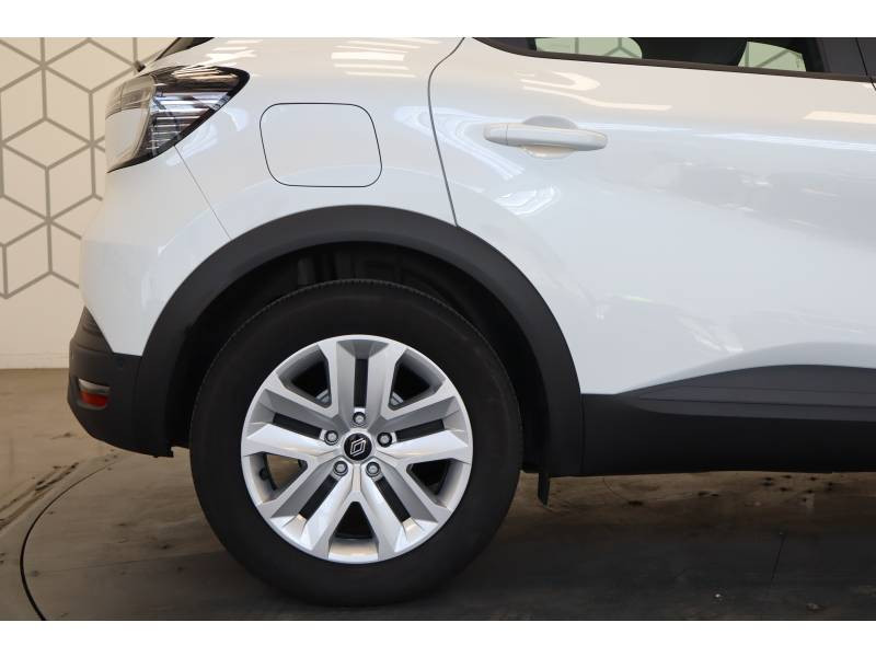 Renault Captur TCe 90 Evolution 2024 - photo n°5 Renault Captur TCe 90 Evolution  occasion à Lons - photo n°5