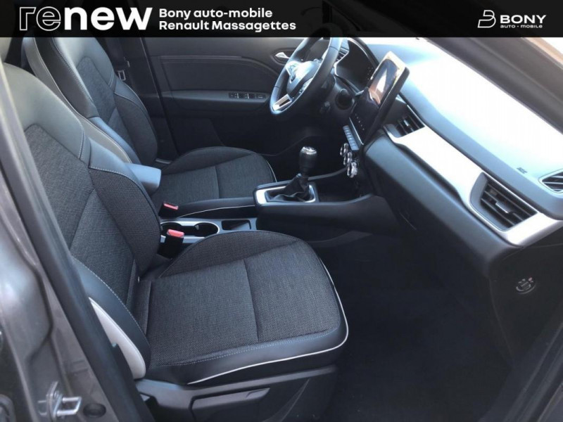 Renault Captur TCe 90 Techno  occasion  Rochefort-Montagne - photo n8
