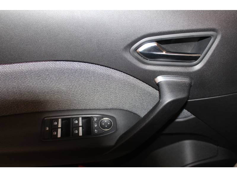 Renault Captur TCe 90 Techno 2024 - photo n°5 Renault Captur TCe 90 Techno  occasion à BAYONNE - photo n°5