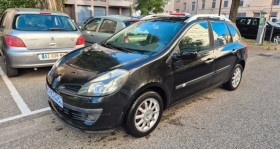 Renault Clio Estate occasion 2008 mise en vente à Grenoble par le garage GARAGE AUTOS 19 - photo n°1