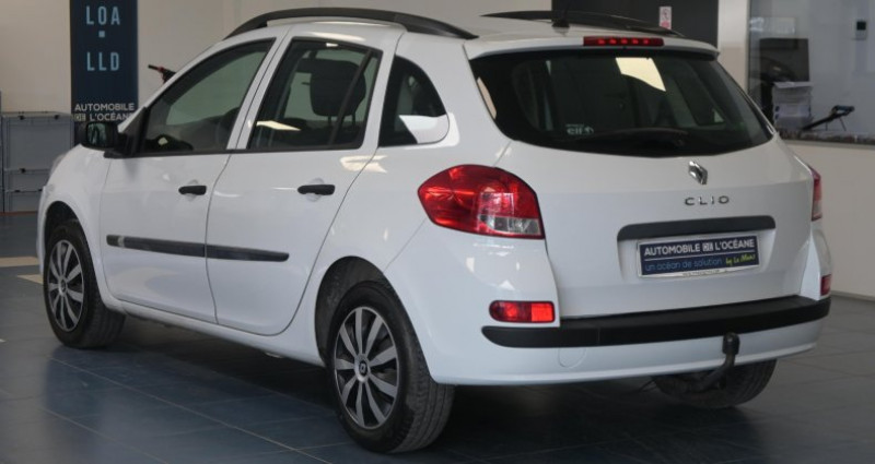 Renault Clio Estate ESTATE III dCi 70 eco2 Authentique 2009 - photo n°6 Renault Clio Estate ESTATE III dCi 70 eco2 Authentique  occasion à ST SATURNIN - photo n°6