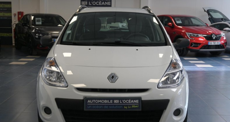 Renault Clio Estate ESTATE III dCi 70 eco2 Authentique 2009 - photo n°2 Renault Clio Estate ESTATE III dCi 70 eco2 Authentique  occasion à ST SATURNIN - photo n°2