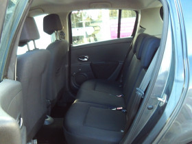 Renault Clio III 1.2 16V 75CH CONFORT PACK CLIM DYNAMIQUE 5P  occasion  Toulouse - photo n9