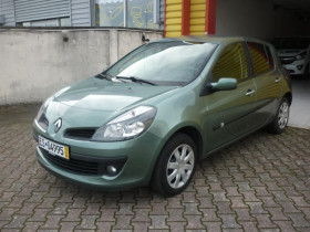 Renault Clio III Vert, garage LOOK AUTOS à Portet-sur-Garonne