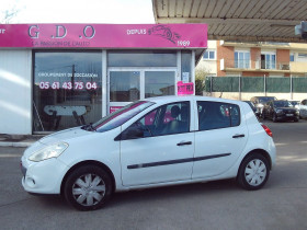Renault Clio III 1.5 DCI 70CH AUTHENTIQUE 5P  occasion � Toulouse - photo n�2