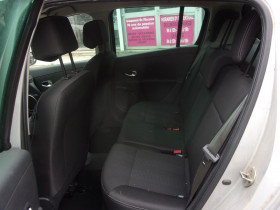 Renault Clio III 1.5 DCI 70CH DYNAMIQUE 115G 5P  occasion  Toulouse - photo n8
