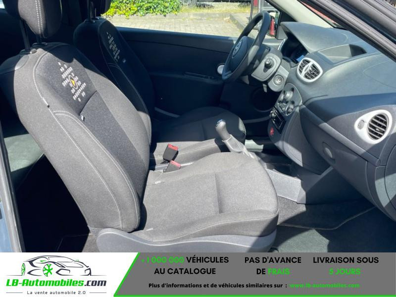 Renault Clio III 75ch 2012 - photo n°8 Renault Clio III 75ch  occasion à Beaupuy - photo n°8