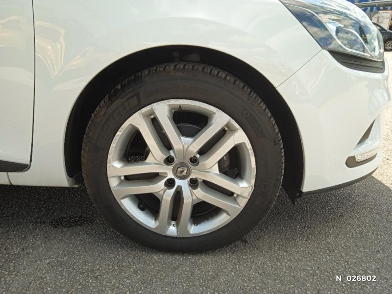 Renault Clio IV Clio dCi 75 E6C Business 2019 - photo n°8 Renault Clio IV Clio dCi 75 E6C Business  occasion à Neufchâtel-en-Bray - photo n°8