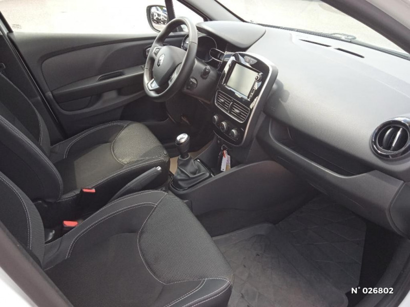 Renault Clio IV Clio dCi 75 E6C Business 2019 - photo n°10 Renault Clio IV Clio dCi 75 E6C Business  occasion à Neufchâtel-en-Bray - photo n°10