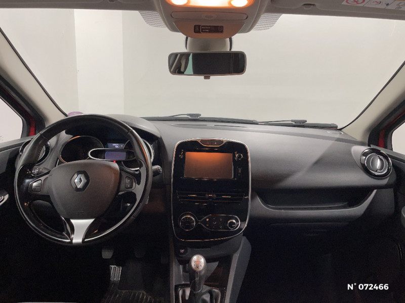 Renault Clio IV Clio IV TCe 90 eco2 Intens 2015 - photo n°9 Renault Clio IV Clio IV TCe 90 eco2 Intens  occasion à Évreux - photo n°9