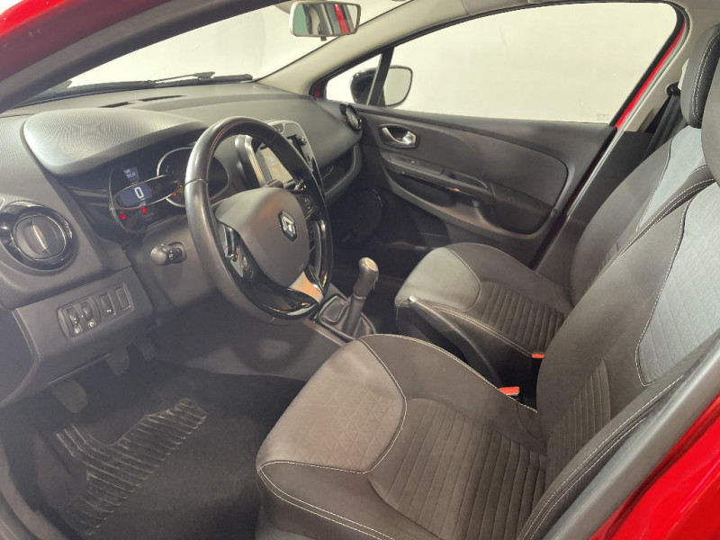 Renault Clio IV Clio IV TCe 90 eco2 Intens 2015 - photo n°18 Renault Clio IV Clio IV TCe 90 eco2 Intens  occasion à Évreux - photo n°18