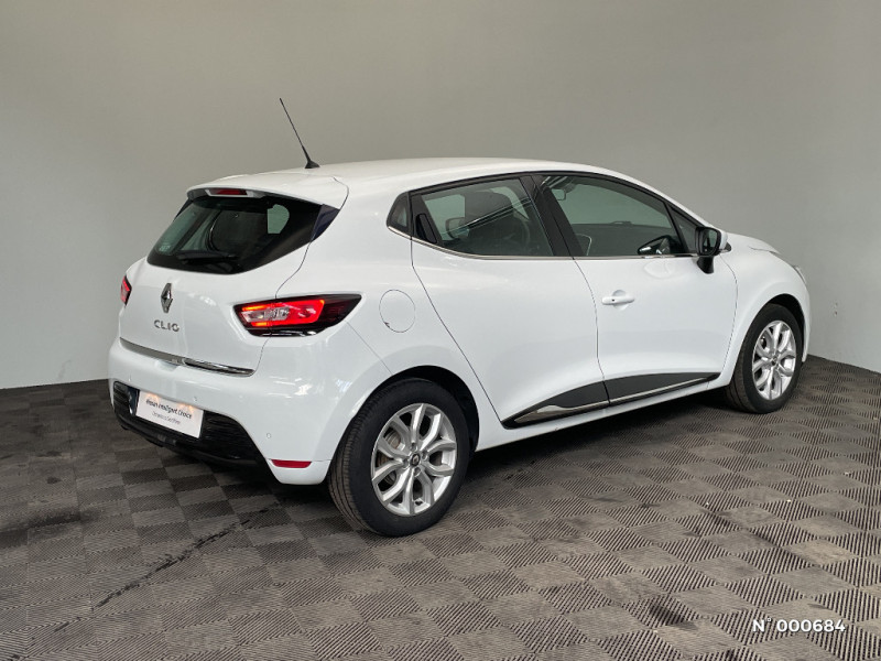 Renault Clio IV Clio TCe 90 E6C Intens 2018 - photo n°4 Renault Clio IV Clio TCe 90 E6C Intens  occasion à Amiens - photo n°4
