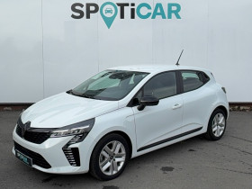 Renault Clio V occasion 2025 mise en vente &agrave; Villenave-d'Ornon par le garage FIAT - HYUNDAI - SIPA AUTOMOBILES - BORDEAUX SUD - photo n&deg;1