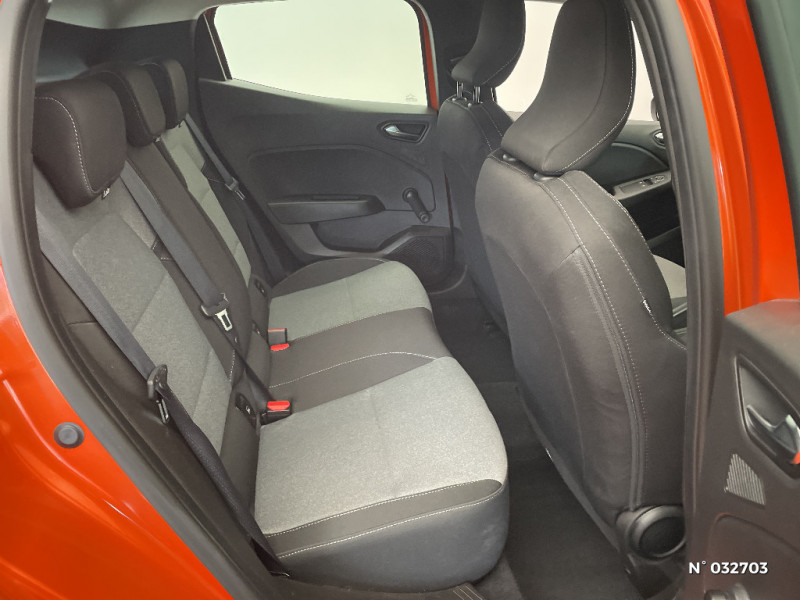 Renault Clio V Clio Blue dCi 100 ch GSR2 Evolution 2024 - photo n°11 Renault Clio V Clio Blue dCi 100 ch GSR2 Evolution  occasion à Seynod - photo n°11