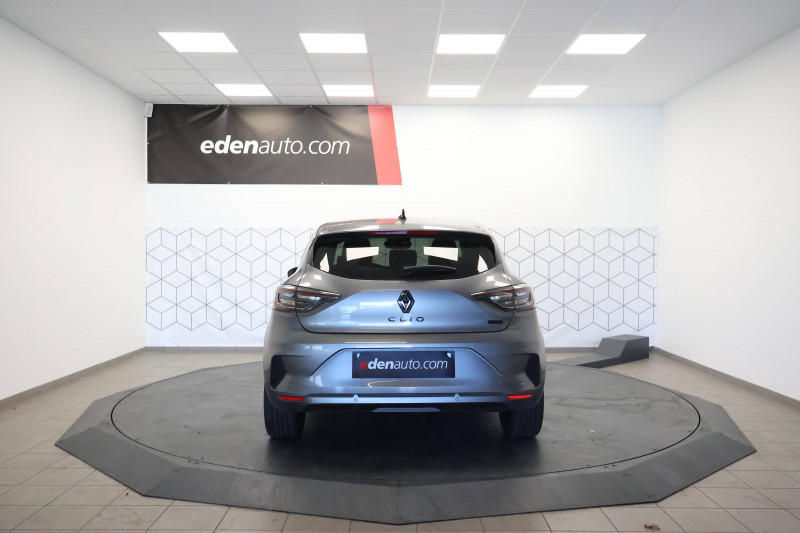 Renault Clio V Clio E-Tech full hybrid 145 ch GSR2 Esprit Alpine 5p 2025 - photo n°6 Renault Clio V Clio E-Tech full hybrid 145 ch GSR2 Esprit Alpine 5p  occasion à LESCAR - photo n°6