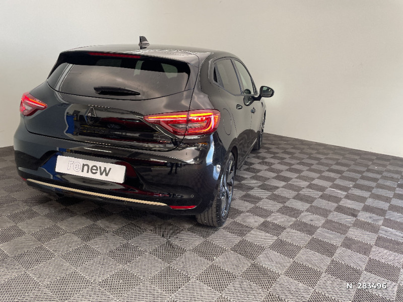 Renault Clio V Clio E-Tech full hybrid 145 Engineered 2023 - photo n°4 Renault Clio V Clio E-Tech full hybrid 145 Engineered  occasion à Péronne - photo n°4