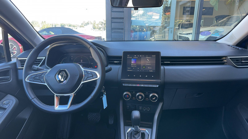 Renault Clio V Clio E-Tech full hybrid 145 Equilibre 5p 2023 - photo n°14 Renault Clio V Clio E-Tech full hybrid 145 Equilibre 5p  occasion à Mont-de-Marsan - photo n°14