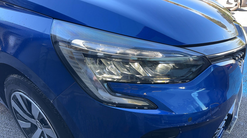 Renault Clio V Clio E-Tech full hybrid 145 Equilibre 5p 2023 - photo n°16 Renault Clio V Clio E-Tech full hybrid 145 Equilibre 5p  occasion à Mont-de-Marsan - photo n°16