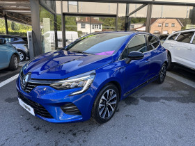 Renault Clio V occasion 2023 mise en vente à Figeac par le garage FIGEAC AUTOMOBILES - photo n°1