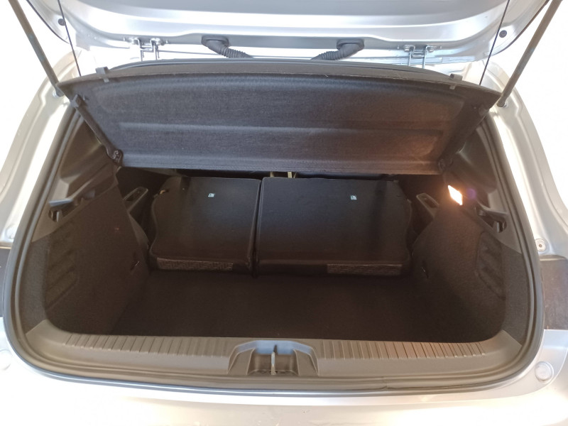 Renault Clio V Clio E-Tech hybride 145 Evolution 5p 2022 - photo n°14 Renault Clio V Clio E-Tech hybride 145 Evolution 5p  occasion à Saint-Laurent-des-Vignes - photo n°14