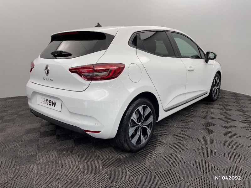 Renault Clio V CLIO SOCIETE BLUE DCI 100 EVOLUTION REVERSIBLE 2023 - photo n°4 Renault Clio V CLIO SOCIETE BLUE DCI 100 EVOLUTION REVERSIBLE  occasion à Beauvais - photo n°4