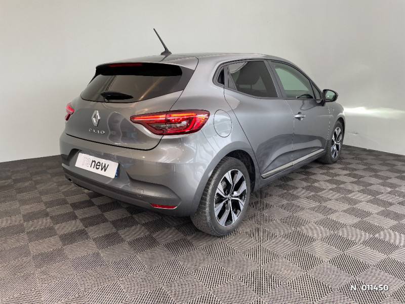 Renault Clio V Clio TCe 90 Evolution 2023 - photo n°4 Renault Clio V Clio TCe 90 Evolution  occasion à LA CHAPELLE-LONGUEVILLE - photo n°4