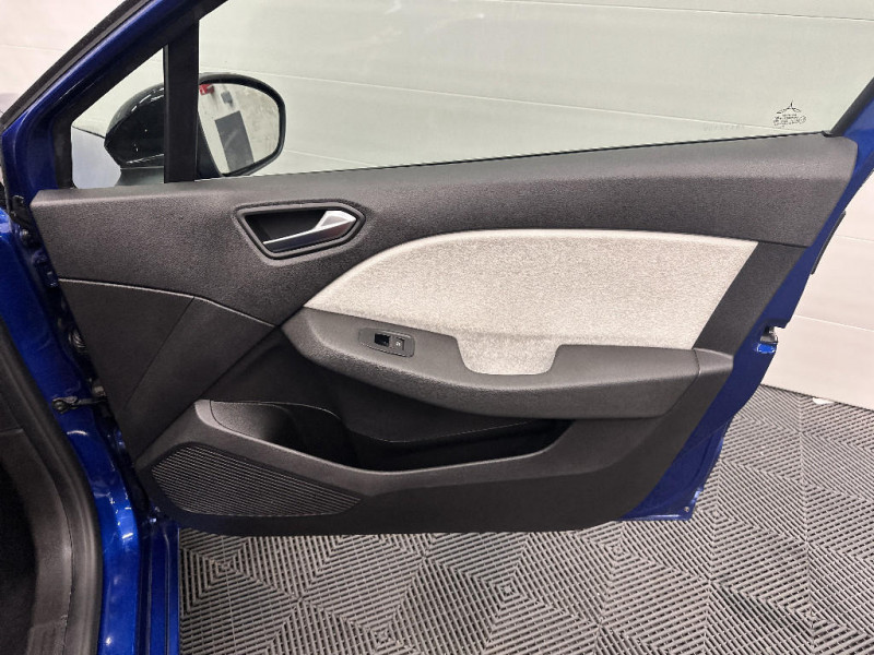 Renault Clio V Clio TCe 90 Techno 2023 - photo n°20 Renault Clio V Clio TCe 90 Techno  occasion à Yvetot - photo n°20