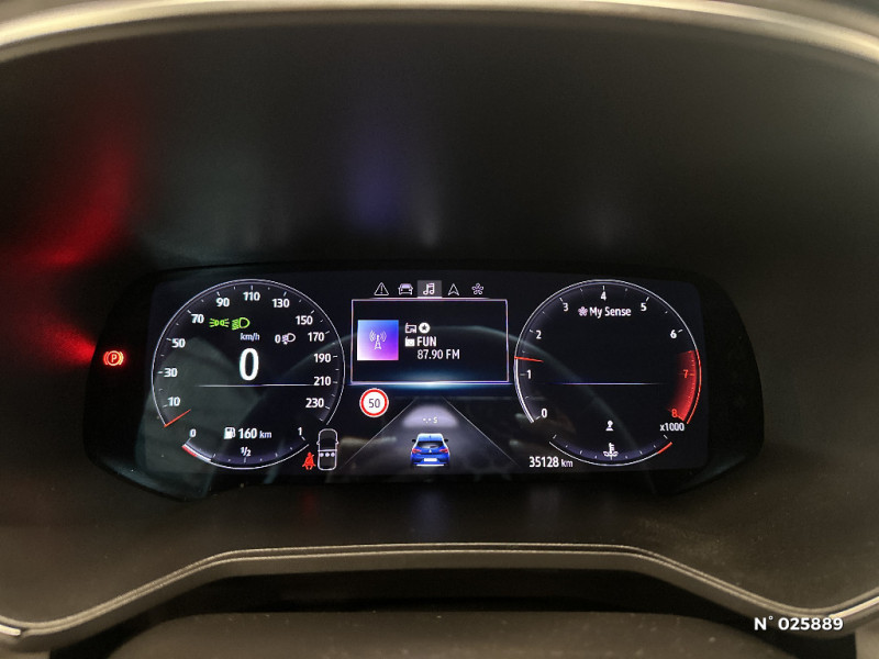 Renault Clio V Clio TCe 90 Techno 2023 - photo n°12 Renault Clio V Clio TCe 90 Techno  occasion à Yvetot - photo n°12