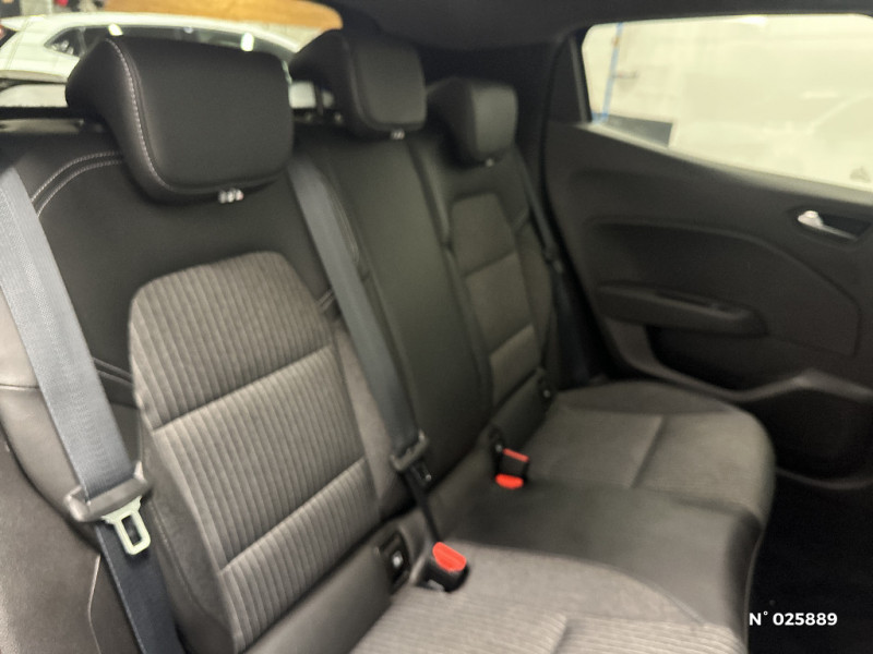 Renault Clio V Clio TCe 90 Techno 2023 - photo n°11 Renault Clio V Clio TCe 90 Techno  occasion à Yvetot - photo n°11