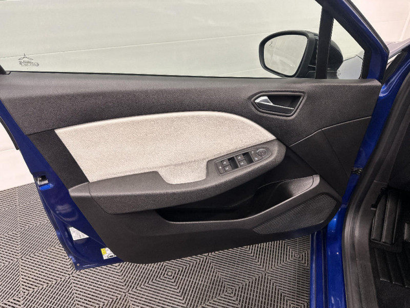 Renault Clio V Clio TCe 90 Techno 2023 - photo n°19 Renault Clio V Clio TCe 90 Techno  occasion à Yvetot - photo n°19