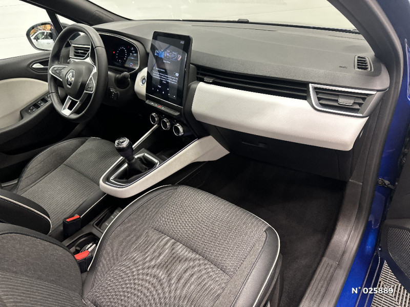 Renault Clio V Clio TCe 90 Techno 2023 - photo n°10 Renault Clio V Clio TCe 90 Techno  occasion à Yvetot - photo n°10