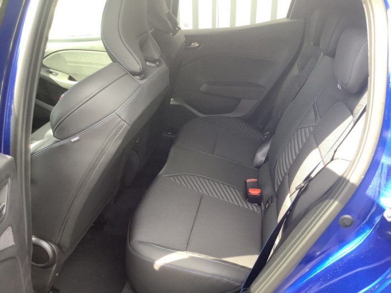 Renault Clio V TCe 90 ch GSR2 Esprit Alpine 2025 - photo n°12 Renault Clio V TCe 90 ch GSR2 Esprit Alpine  occasion à Ganges - photo n°12