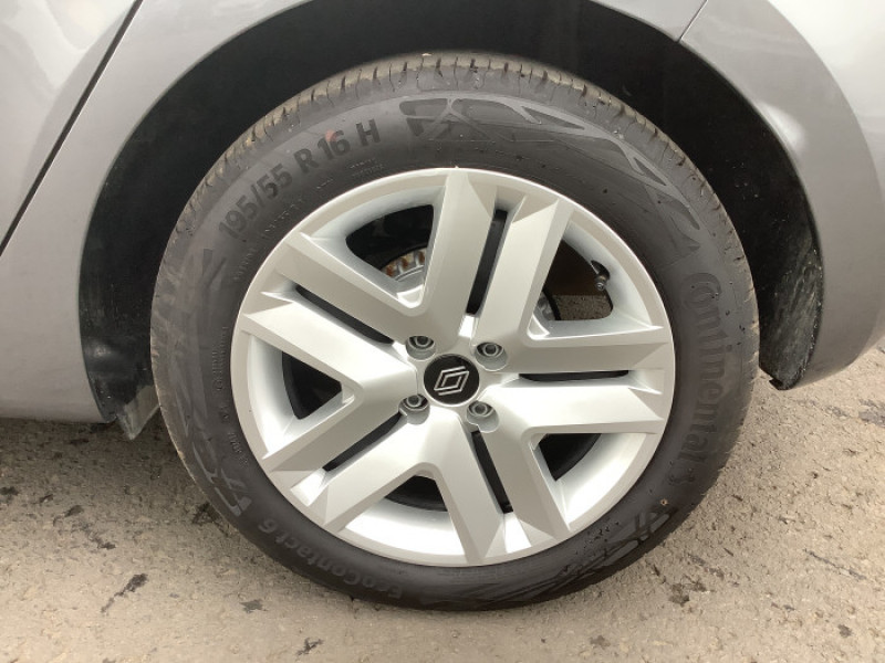 Renault Clio V TCe 90 ch GSR2 Evolution 2025 - photo n°9 Renault Clio V TCe 90 ch GSR2 Evolution  occasion à Ganges - photo n°9