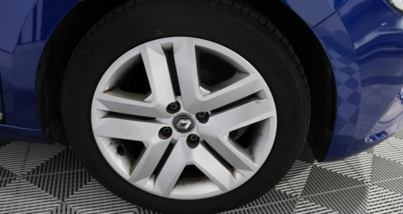 Renault Clio 1.0 Sce - 65 - 2021N V BERLINE Zen 1er Main - Suivi 2022 - photo n°5 Renault Clio 1.0 Sce - 65 - 2021N V BERLINE Zen 1er Main - Suivi  occasion à Venelles - photo n°5