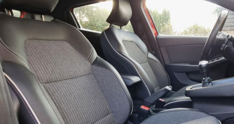 Renault Clio 1.0 tce 100cv ernergy intens 2020 - photo n°5 Renault Clio 1.0 tce 100cv ernergy intens  occasion à LA ROCHE SUR YON - photo n°5