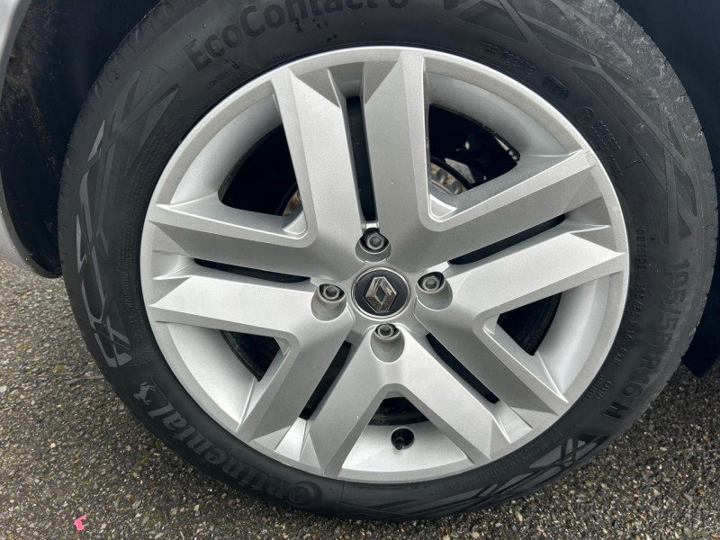 Renault Clio 1.0 Tce - 90 - 2021N  V BERLINE Business PHASE 1 2023 - photo n°11 Renault Clio 1.0 Tce - 90 - 2021N  V BERLINE Business PHASE 1  occasion à Bessières - photo n°11