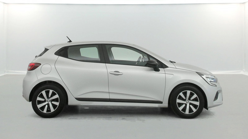 Renault Clio 1.0 TCe 90ch Equilibre + Roue de secours 2023 - photo n°6 Renault Clio 1.0 TCe 90ch Equilibre + Roue de secours  occasion à SAINT-GREGOIRE - photo n°6