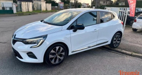 Renault Clio , garage VERSAILLES SERVICES AUTO � Coigni�res