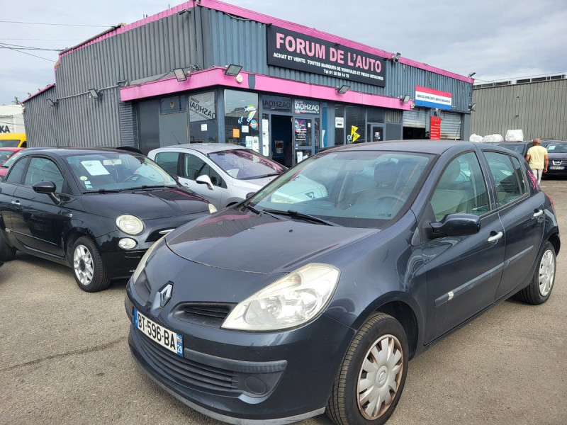 Renault Clio 1.2 16V 75 AUTHENTIQUE 5P ECON