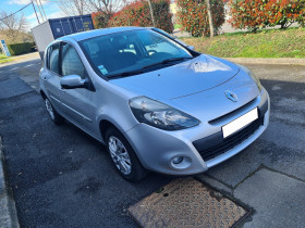 Renault Clio , garage FAST SERVICES AUTO  Coignires