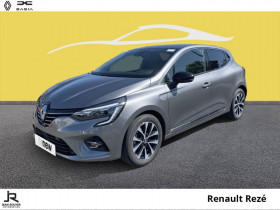 Renault Clio occasion 2023 mise en vente à REZE par le garage RENAULT REZE - photo n°1