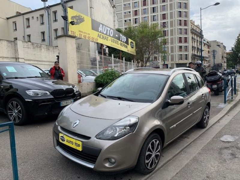 Renault Clio 1.5 DCI 70CH TOMTOM