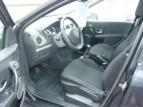 Renault Clio 1.5 dCi 85ch Dynamique 5p Gris occasion  Portet-sur-Garonne - photo n5
