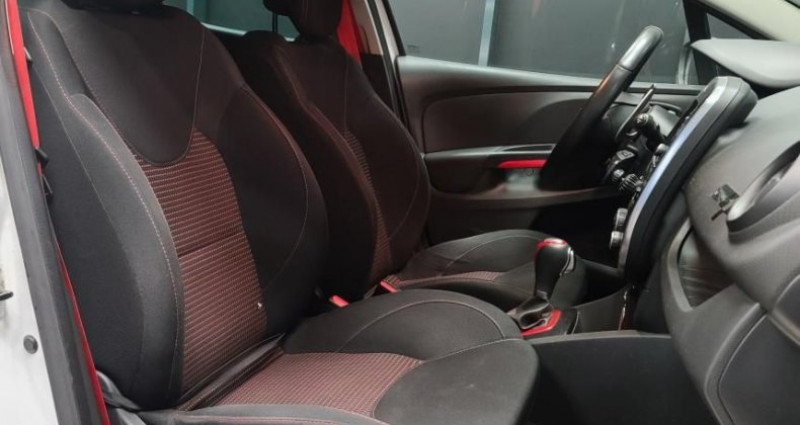 Renault Clio 1.6 200ch CUP EDC 2015 - photo n°6 Renault Clio 1.6 200ch CUP EDC  occasion à Hoenheim - photo n°6