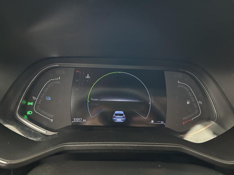 Renault Clio 1.6 E-Tech 140ch Zen 2020 - photo n°17 Renault Clio 1.6 E-Tech 140ch Zen  occasion à SAINT-GREGOIRE - photo n°17