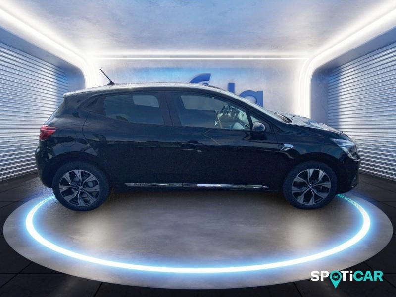 Renault Clio 1.6 E-Tech hybride 140ch Limited -21N  occasion à Longuenesse - photo n°4