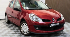 Renault Clio occasion 2006 mise en vente à CHAPONOST par le garage NAUDE AUTOMOBILES CHAPONOST - photo n°1