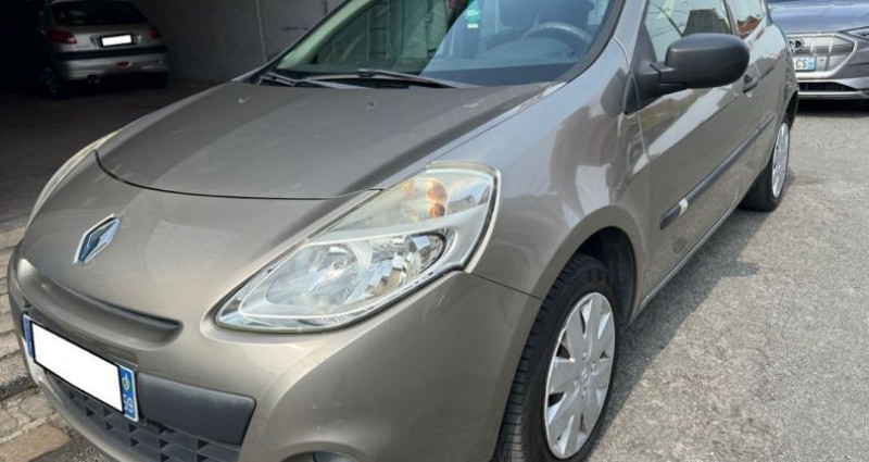 Renault Clio 3 Phase 2 1,2i 75CH 90000KM